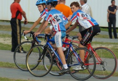 Заслуженные медали уватских велосипедистов