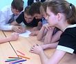 24 апреля волонтеры из Ивановской школы подготовили и провели в 6-8 классах открытые уроки «Мы все – земляне!», посвященные защите от экологической опасности. В рамках акции также была организована выставка поделок «Вторая жизнь ненужных вещей».