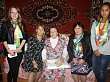 Волонтеры из п.Туртас поздравили ветерана труда с 80-летним юбилеем и наступающим днем пожилых людей