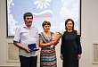 В Уватском районе три семьи наградили медалями «За любовь и верность» В Уватском районе три семьи наградили медалями «За любовь и верность»