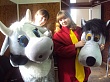 5 апреля волонтеры из Увата помогли работникам библиотеки (ходили в ростовых куклах).