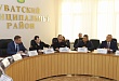 Меры безопасности в праздничные дни и ситуацию на рынке труда обсудили с главами сельских поселений