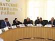 Меры безопасности в праздничные дни и ситуацию на рынке труда обсудили с главами сельских поселений