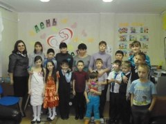 «День подарков и поздравлений» прошел на «ура»