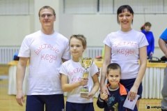 «Быстрые кеды» и «Спортивные» стали лучшими в районном конкурсе «Папа, мама, я – спортивная семья!»