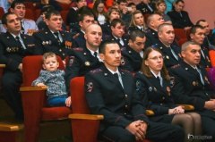 Состоялся праздничный концерт ко Дню сотрудника органов внутренних дел