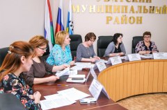 В преддверии открытия лагерей специалисты обсудили предстоящую оздоровительную кампанию