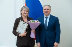Миссия добра: уватские сотрудницы соцзащиты провели отпуск в госпиталях Донбасса