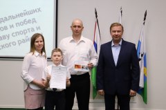 Вячеслав Елизаров поздравил районную сборную с успешным выступлением на областных играх