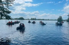 Рыбаки соревновались в ловле спиннингом с лодок в Уках