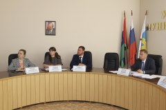 Уватским семьям с детьми оказывают поддержку в рамка регионального проекта