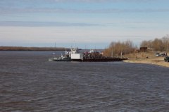 Пока через реку – на водном транспорте!