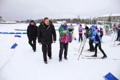 Сергей Путмин посетил соревнования детско-юношеской спортивной школы по лыжным гонкам
