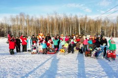 В Туртасе впервые прошел парад санок