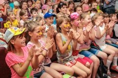 Праздник начала лета встретили феерично и весело