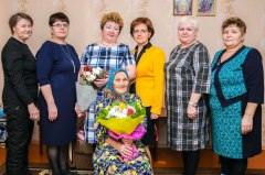 95-летний юбилей отметила участник трудового фронта Екатерина Фомина из Солянки