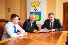 Уватский район посетил депутат Тюменской областной Думы Владимир Столяров
