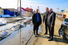 По улице Совхозной в Увате принято решение обустроить подъездные пути к жилым домам