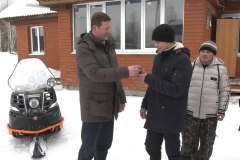Семьи коренных жителей Уватского района получили технику от «РН-Уватнефтегаза»