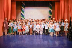 60 коллективов и солистов заявились на участие в районном вокальном фестивале