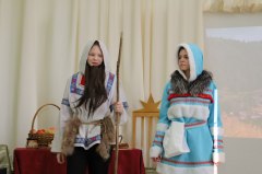 Школьные театральные коллективы представили постановки на основе легенд Уватского края