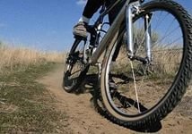 Велосипедисты, будьте внимательны за рулем своего двухколесного транспорта!