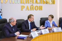 Сергей Путмин провел расширенное заседание коллегии с участием глав сельских поселений