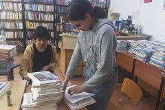 Более двухсот уватских подростков нашли временную работу