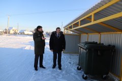 Сто контейнерных площадок построены в Уватском районе
