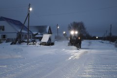 Уватские дороги чистят от снега в круглосуточном режиме