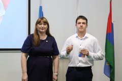Школьники Уватского района получили паспорт в преддверии Дня защитника Отечества