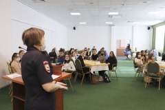 Урок права провели для старшеклассников четырех школ района