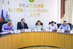 Прошло очередное заседание комиссии по безопасности дорожного движения