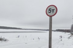 Ледовая переправа в Тугалово открыта для легковых автомобилей