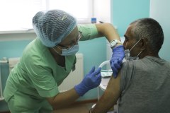 В районе снизилось количество вакцинируемых от COVID-19, а заболевших – увеличилось в 4 раза 